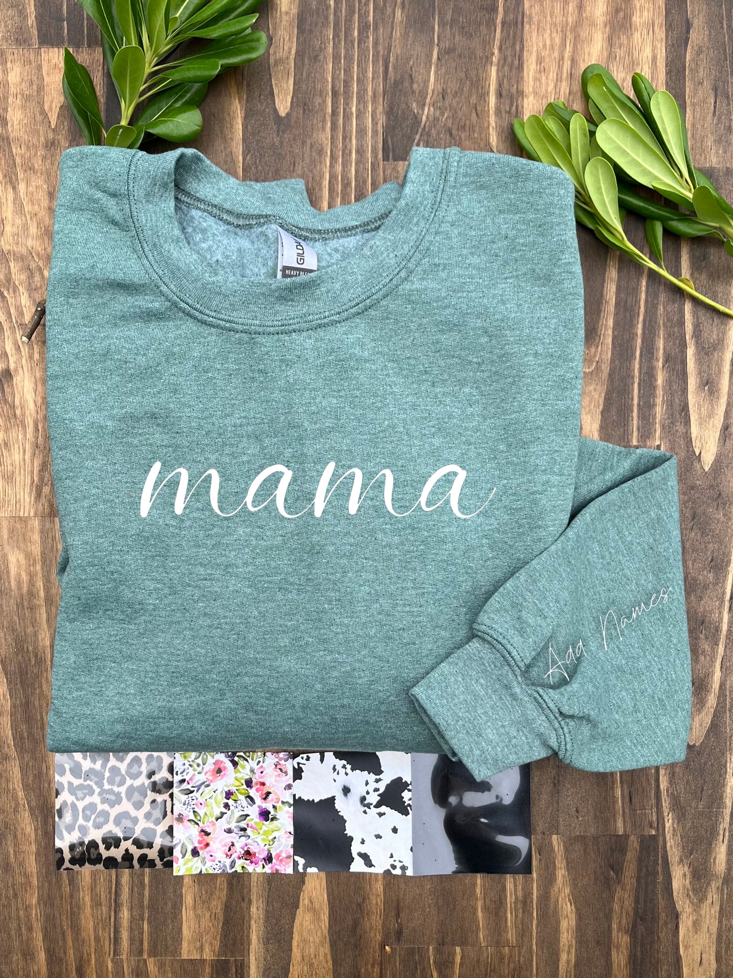 crewneck - heather green