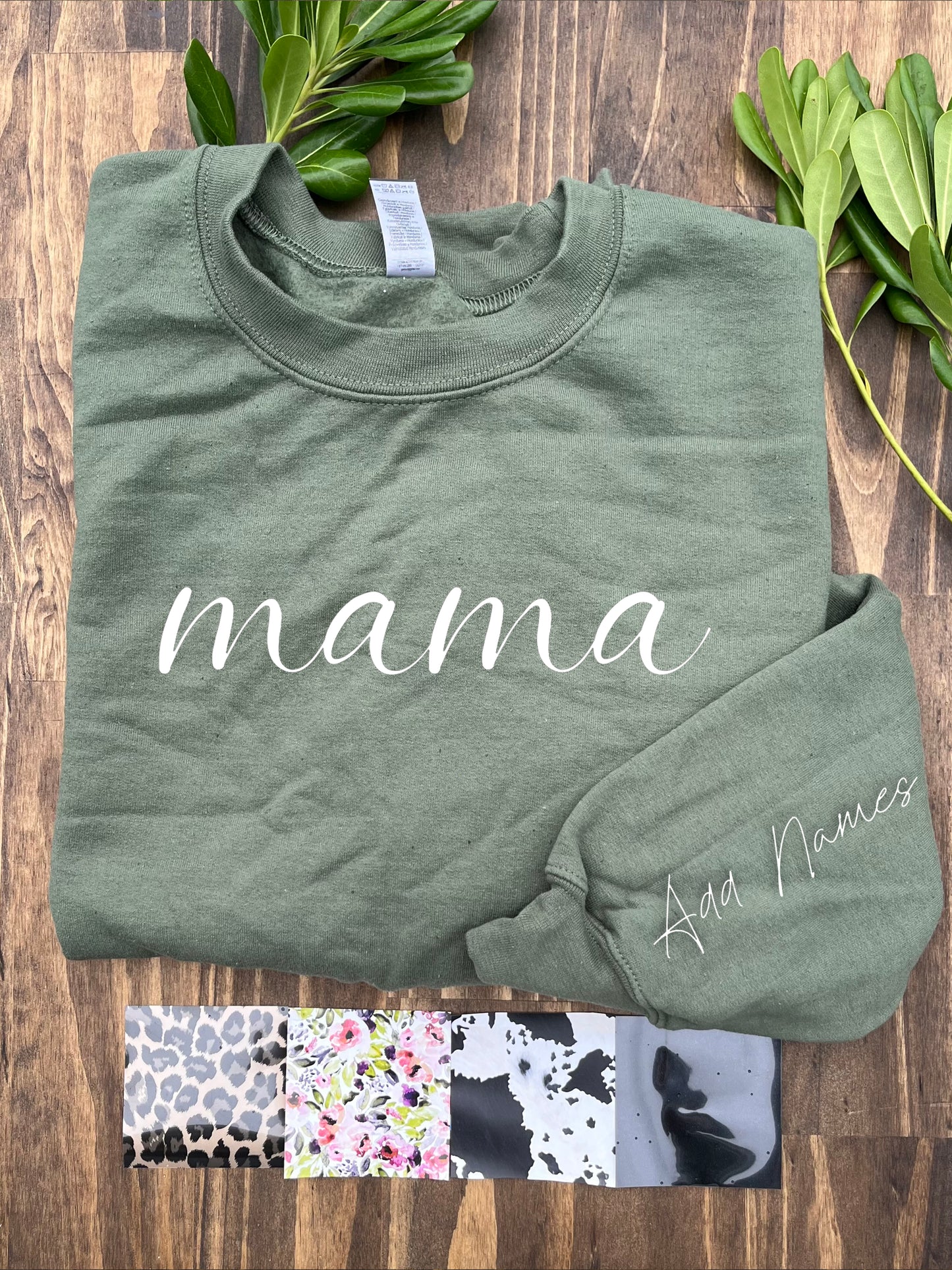 crewneck - military green