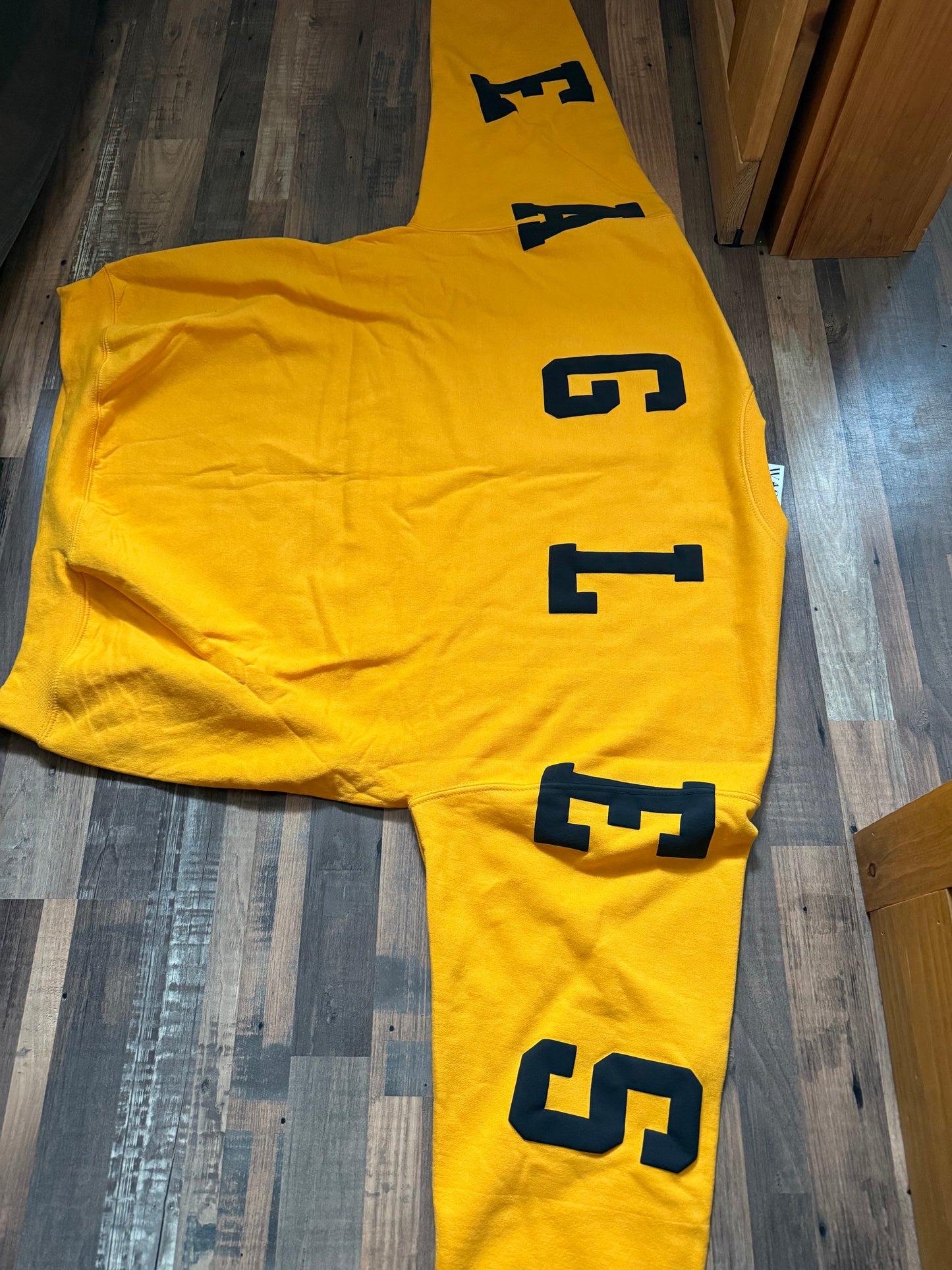 BIG BACK CREWNECK - VALLEY EAGLES HOCKEY