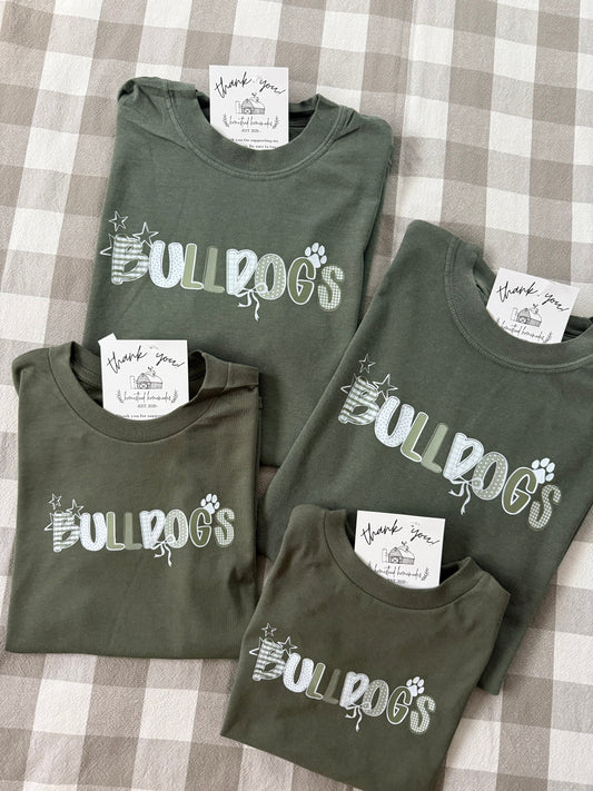 Yell LOUD look cute - BULLDOGS green