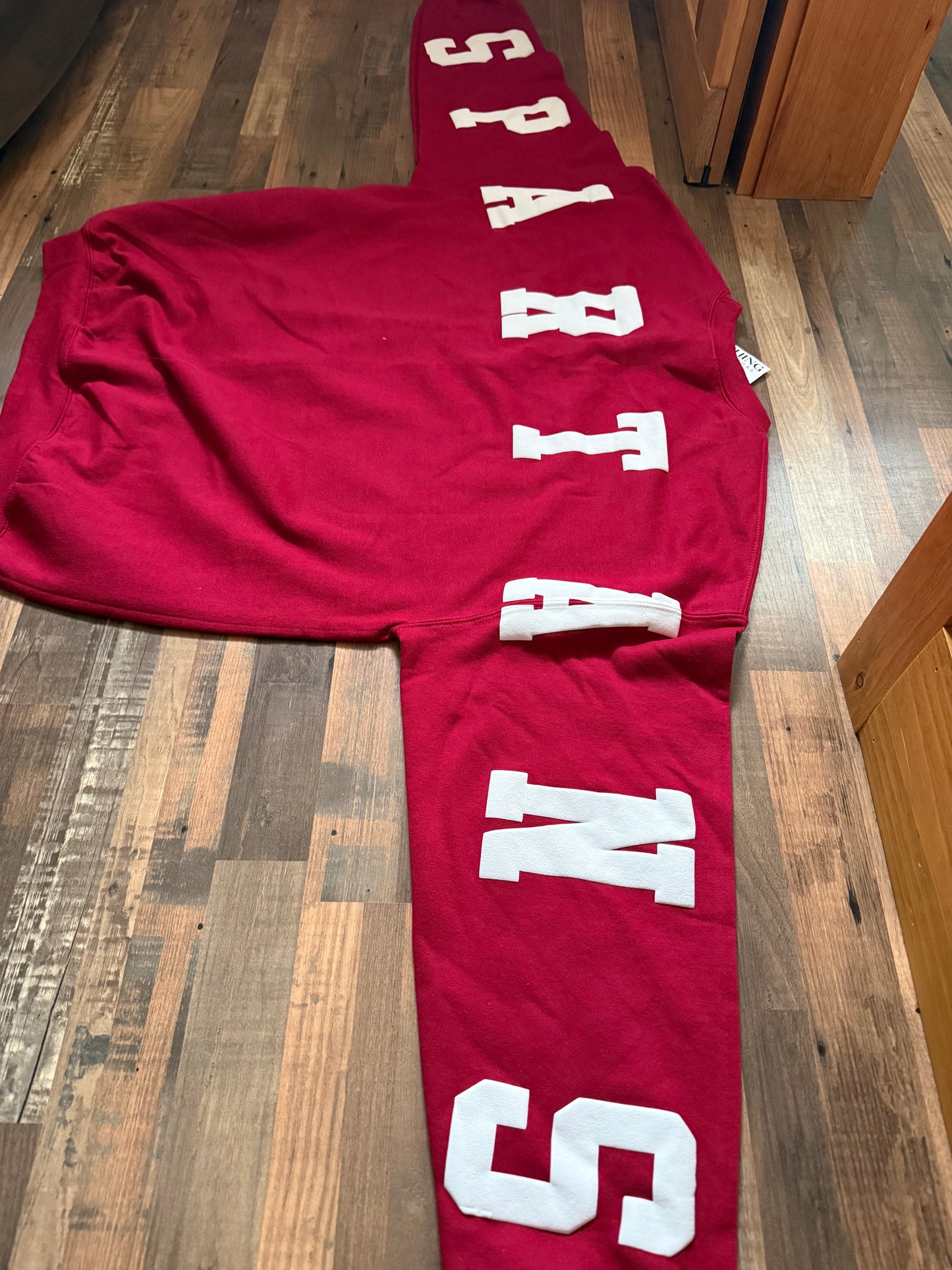 BIG BACK CREWNECK - SPARTAN YOUTH HOCKEY