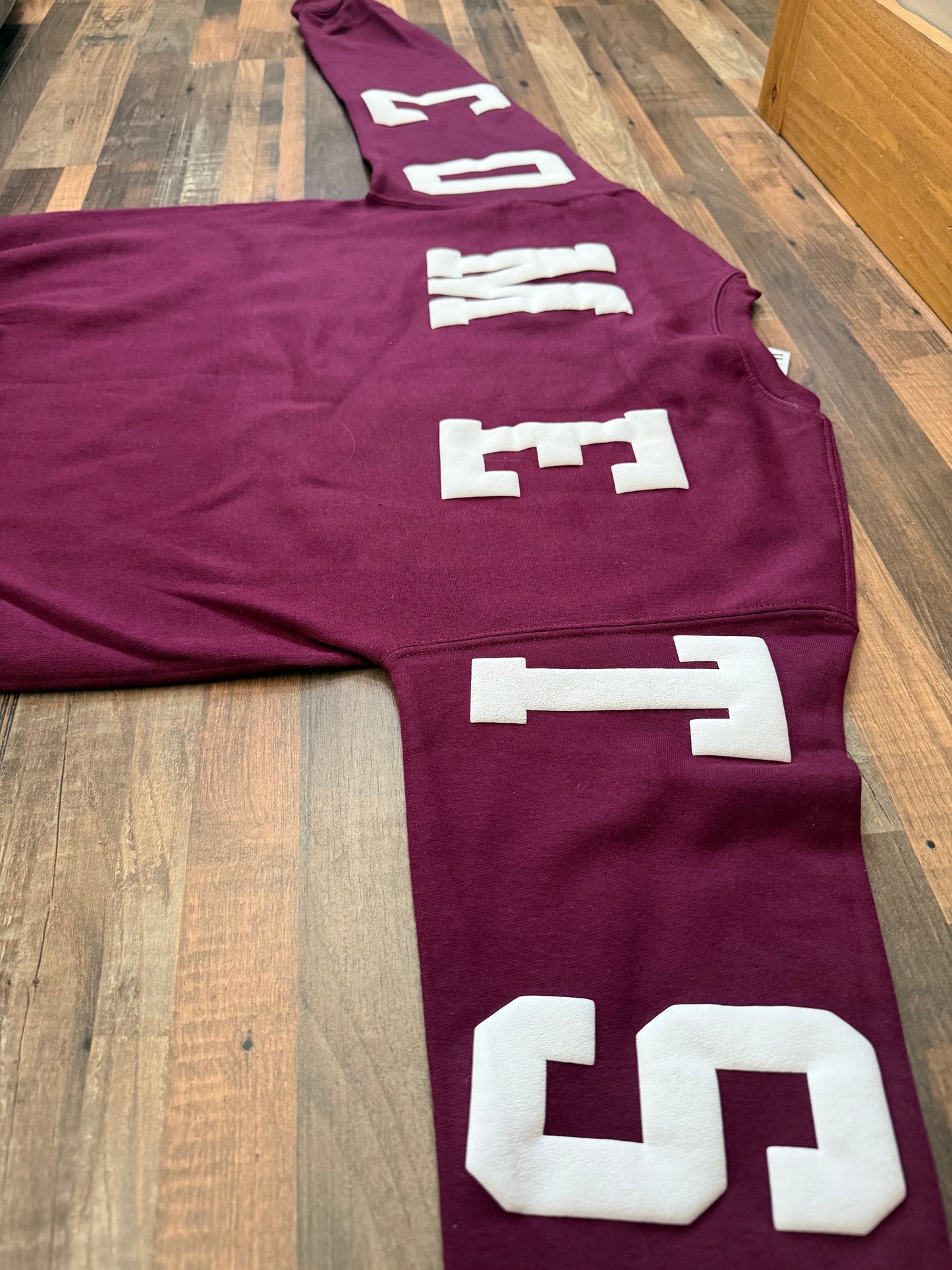 BIG BACK CREWNECK - CLINTON COMETS