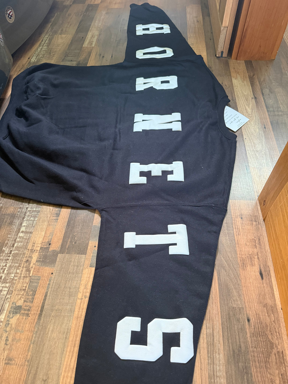 BIG BACK CREWNECK - HERKIMER HORNETS