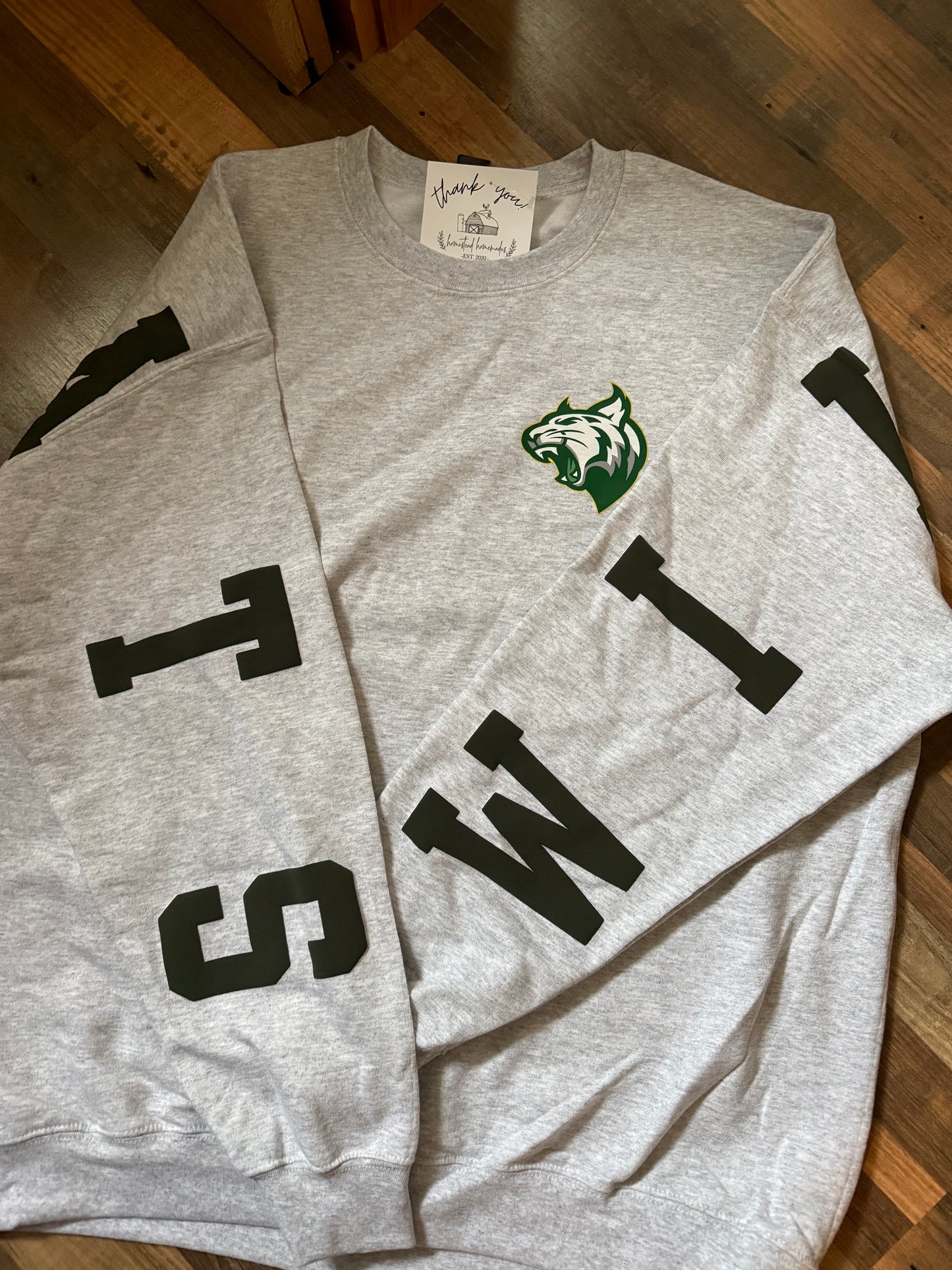 BIG BACK CREWNECK - ADIRONDACK WILDCATS