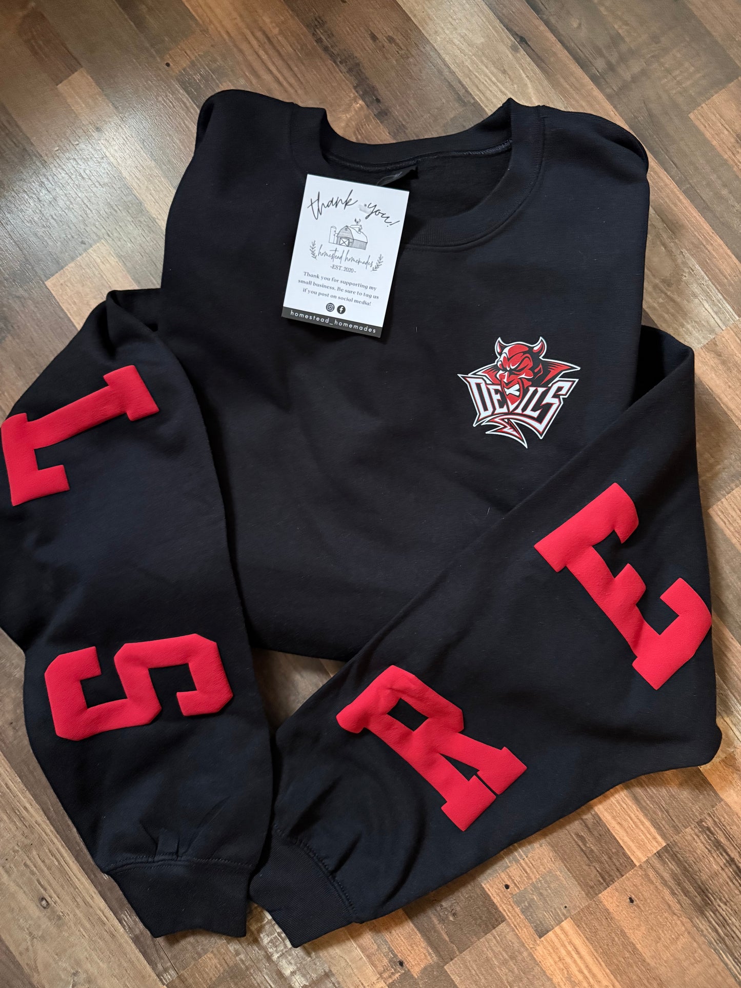 BIG BACK CREWNECK - VVS RED DEVILS