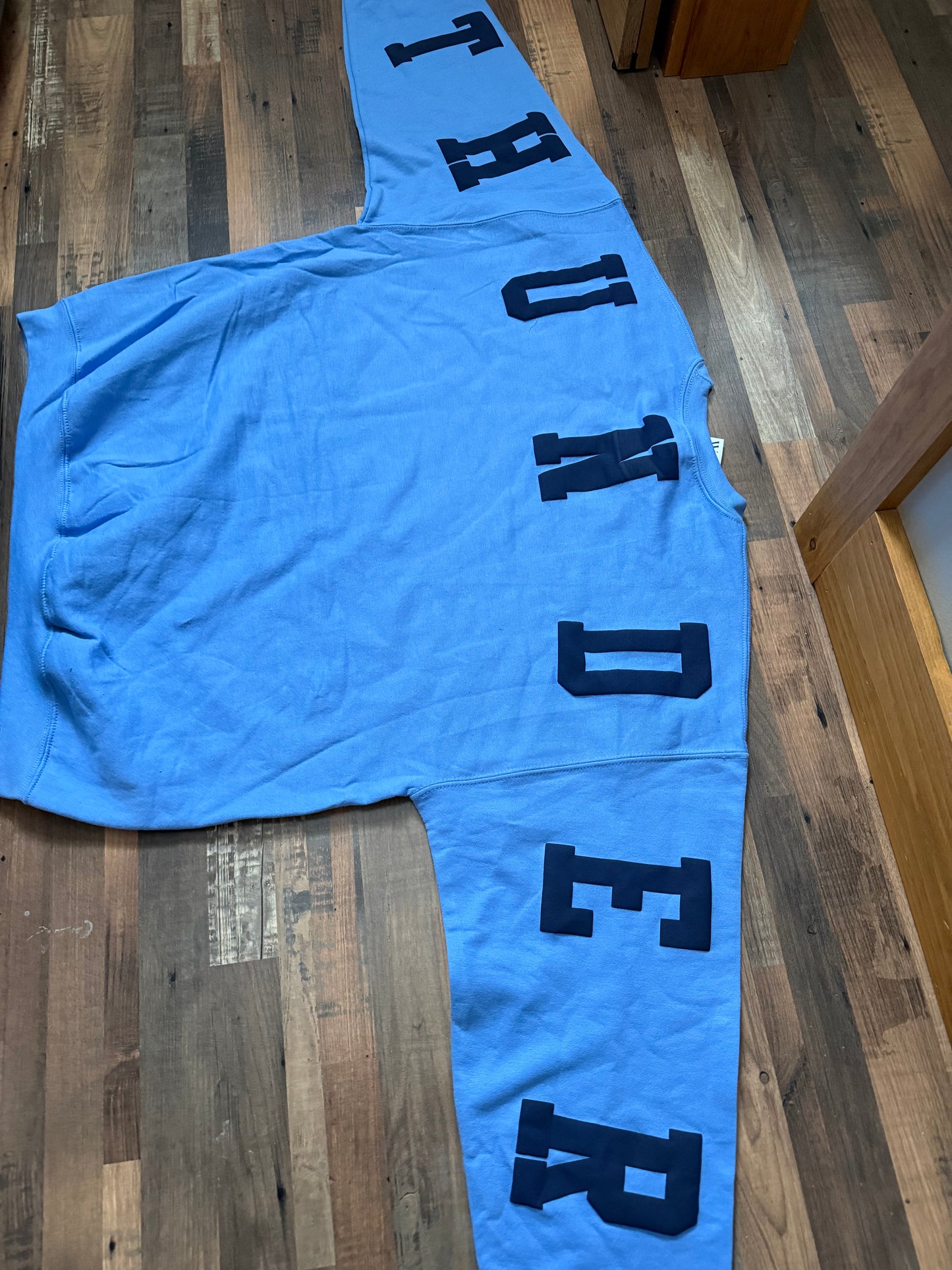 BIG BACK CREWNECK - CVA THUNDER